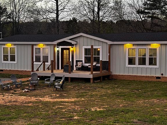 2nd image of 1019 E Reed Rd
