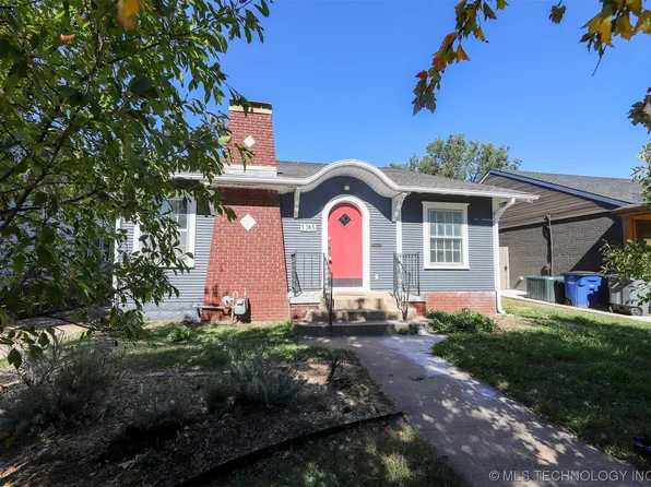 1745 E 14th Pl, Tulsa, OK 74104