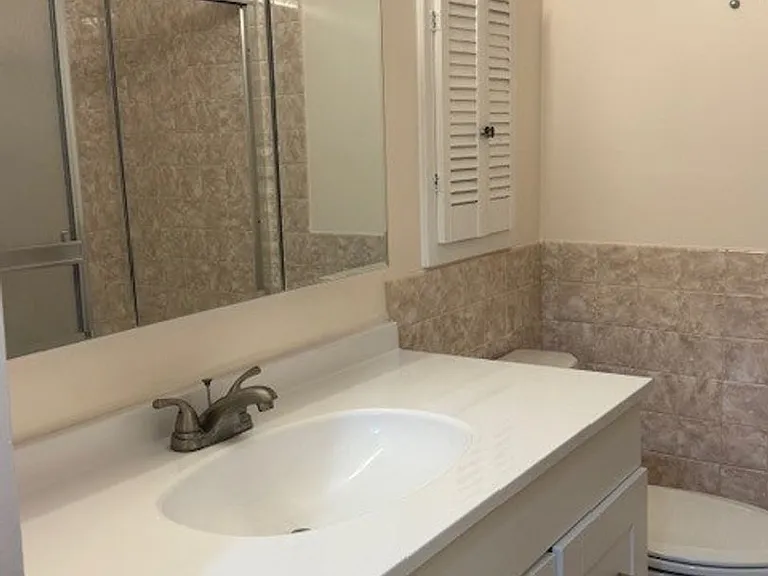 41 Oakwood Dr — Photo 11