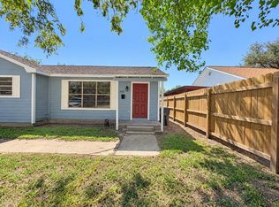 3602 4th St, Bay City, TX 77414