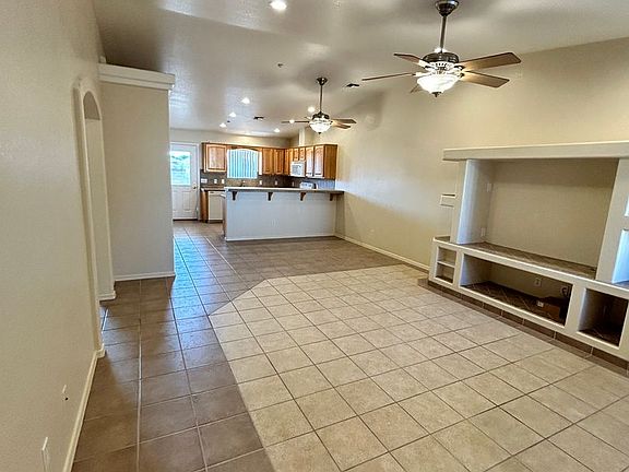 3rd image of 3382 Iroquois Dr Unit 102