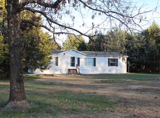 86 Slater Rd, Fair Grove, MO 65648