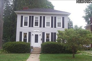 1st image of 323 Grant St