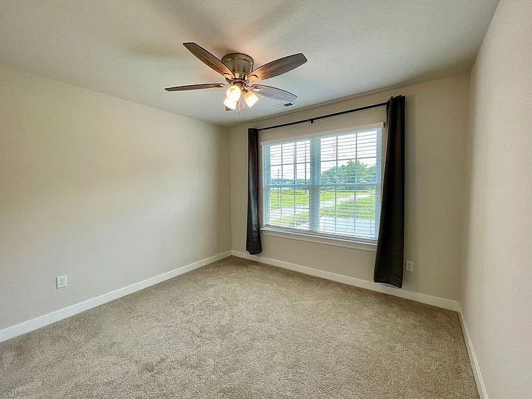 1223 Richwood Ave — Photo 24