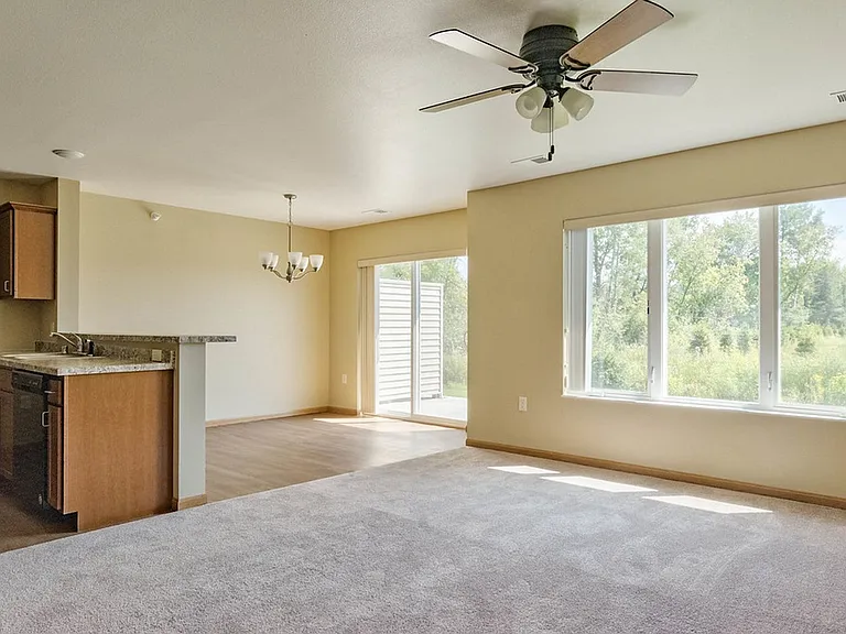 14306 Forest Dr — Photo 11