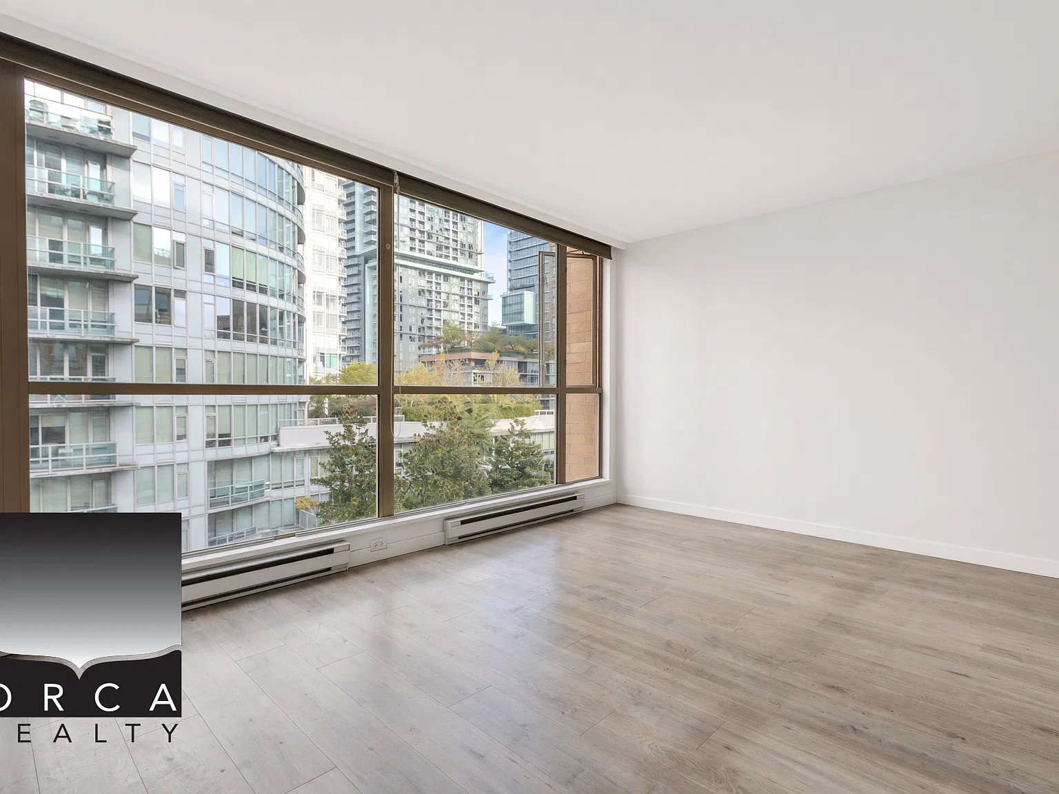 903 Homer Street, Vancouver — Photo 4