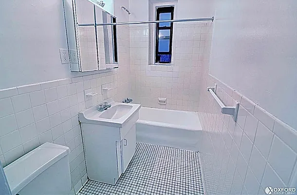 Rented by Oxford Property Group | media 12