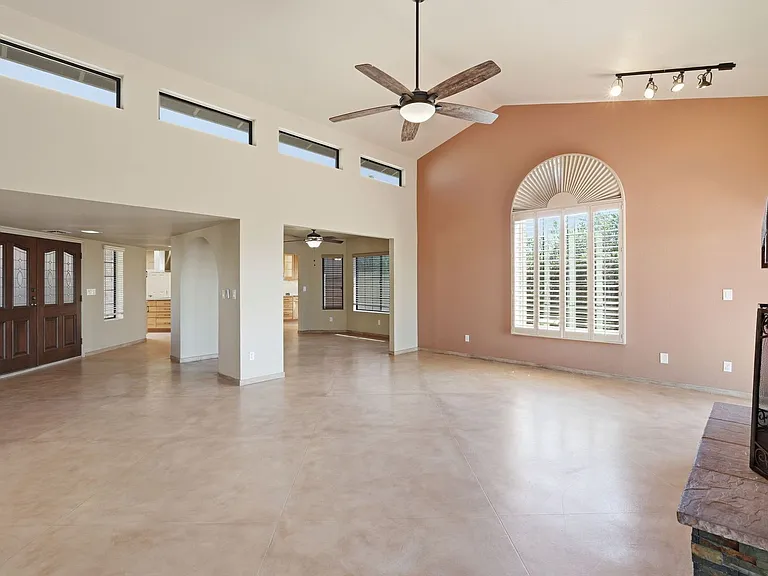 4380 N Camino De Carrillo — Photo 12