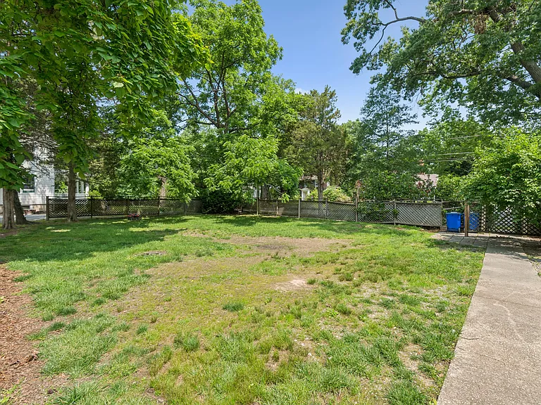 7410 Columbia Ave — Photo 14