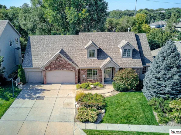 18103 Mayberry St, Omaha, NE 68130