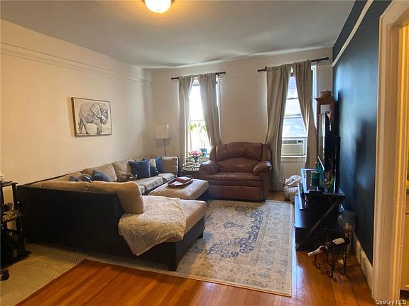 5th image of 531 E Lincoln Ave APT 6K