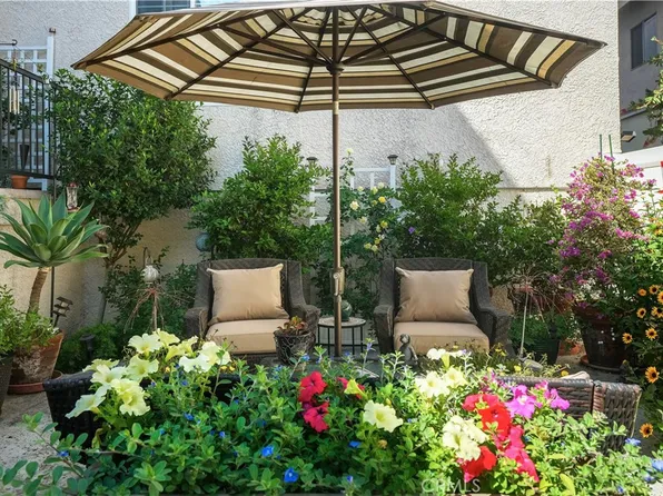 5050 Coldwater Canyon Ave APT 205, Sherman Oaks, CA 91423