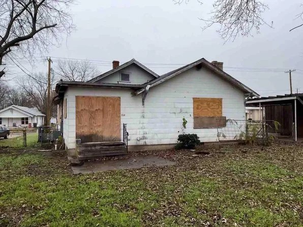 323 C St SE, Ardmore, OK 73401