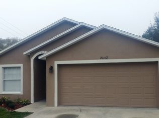 2042 N Orange St, Mount Dora, FL 32757