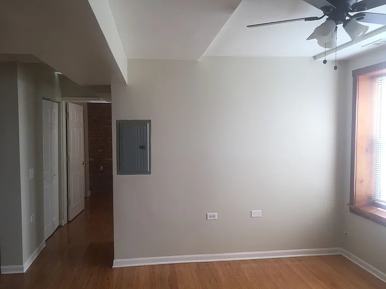 1608 N Luna Ave — Photo 9