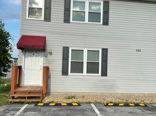 755 Chestnut Ave #B, Cookeville, TN 38501