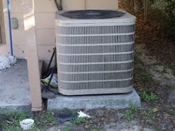 3rd image of 1006 Baycrest Dr