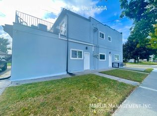 904 Elsmere Ave UNIT 900A, Windsor, ON N9A2A9