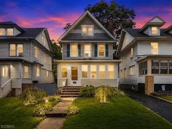 345 E Clay Ave, Roselle Park Boro, NJ 07204