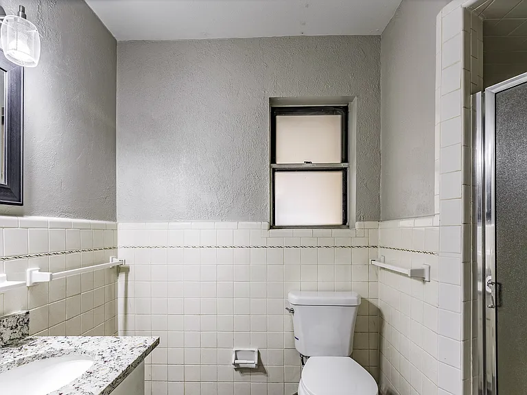Waits Ave — Photo 8