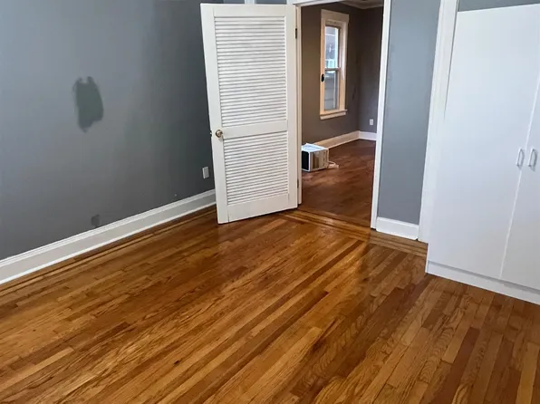 256 Liberty Avenue image 6 of 8