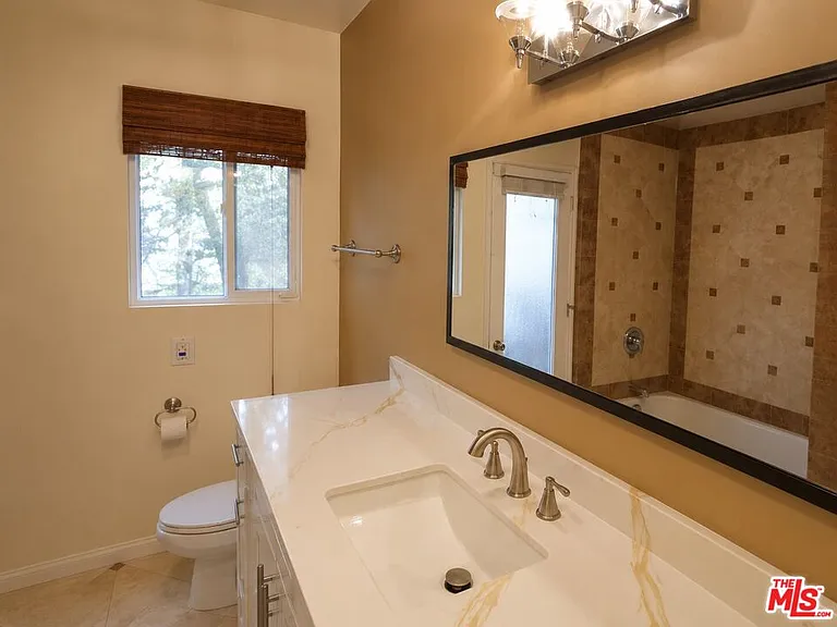 23018 Bigler St — Photo 17