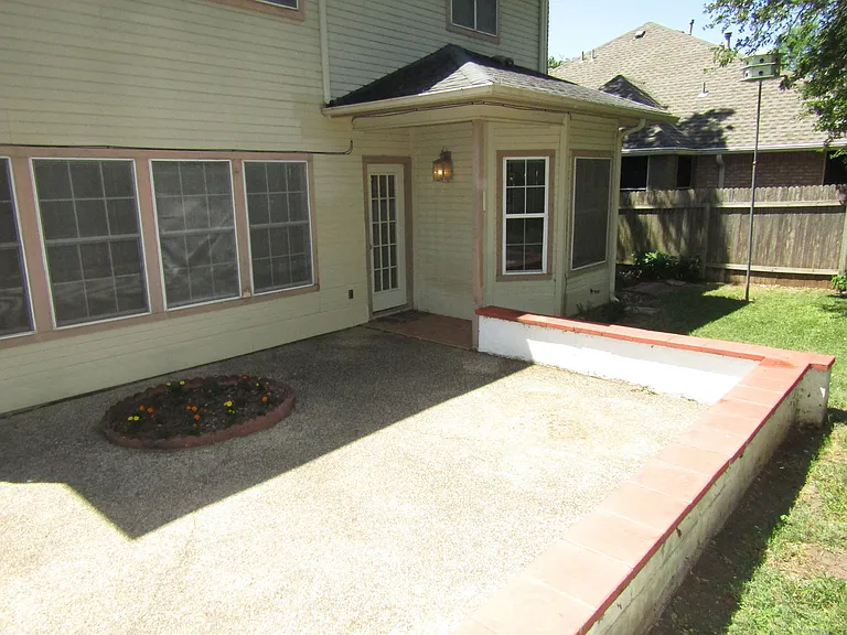 6106 John Chisum Ln — Photo 16