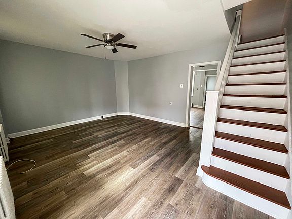 3rd image of 3092 Memphis St
