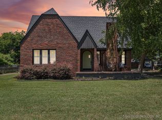 1222 S Braden Ave, Tulsa, OK 74112