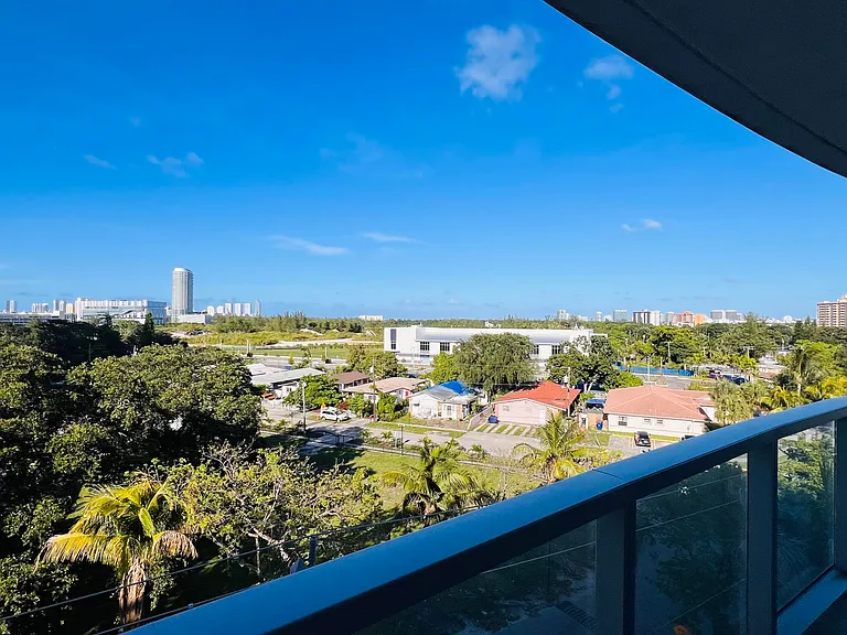 13800 Highland Dr #610 — Photo 9