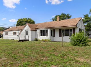 210 White St, Elberta, MI 49628