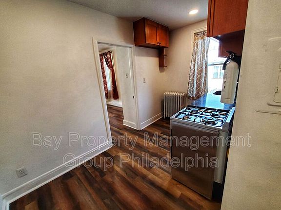 5th image of 2063 E York St #3-08