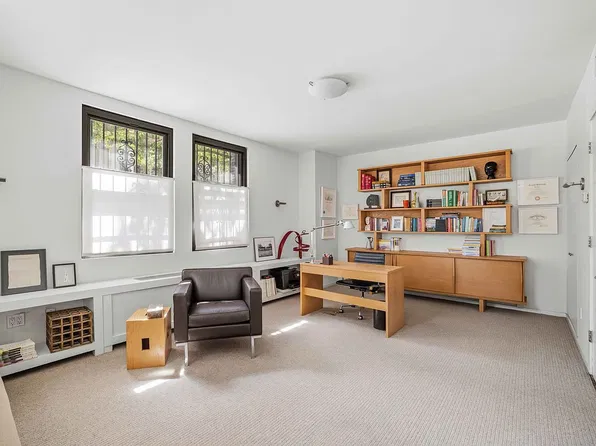 930 Park Ave #1C, New York, NY 10028