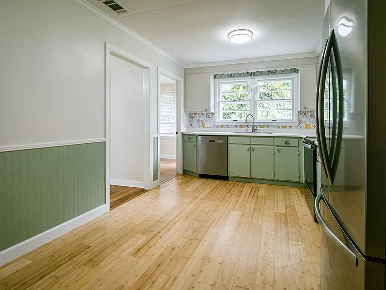 5604 Paulsen St — Photo 9