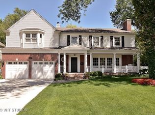 635 Windsor Rd, Glenview, IL 60025