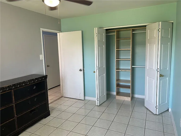 725 Oakwood Dr — Photo 17