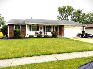 913 Canterbury Dr, Celina, OH 45822