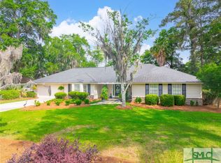 4 Sherborne Ln, Savannah, GA 31419