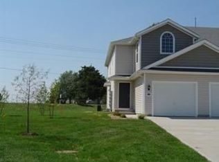 808 Raven Ct, Belton, MO 64012