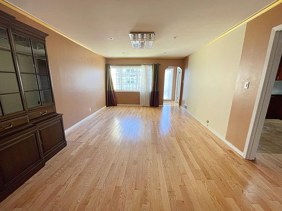 2nd image of 50 Castillo St