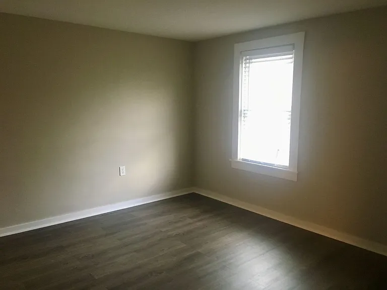 118-122 Kearsarge St — Photo 7