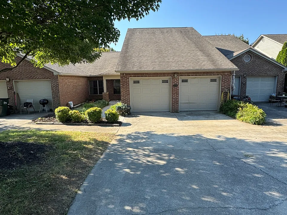 630 Sunrise Cir