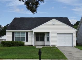 610 Rushing St, Richmond Hill, GA 31324