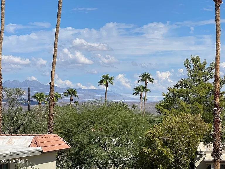 14404 N Boxwood Ln — Photo 22