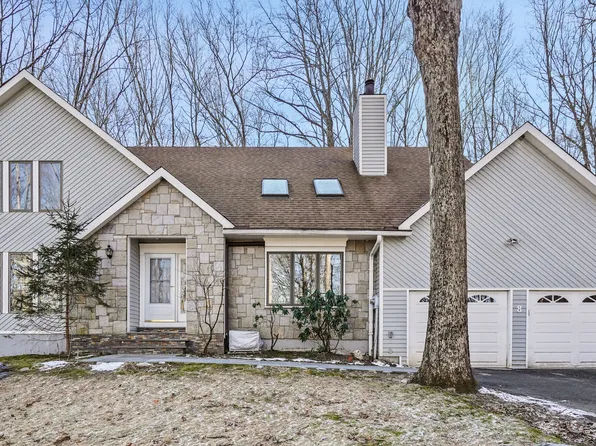 8B Ichabod Lane, Bethel, CT 06801