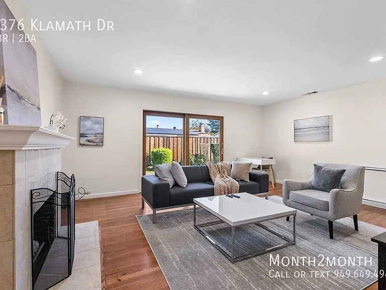 1376 Klamath Dr — Photo 1