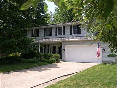 1st image of 19652 Jamestown Cir
