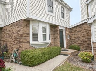 14523 Greencastle Dr, Chesterfield, MO 63017