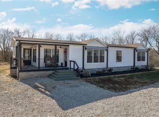 40899 E 192nd St, Richmond, MO 64085