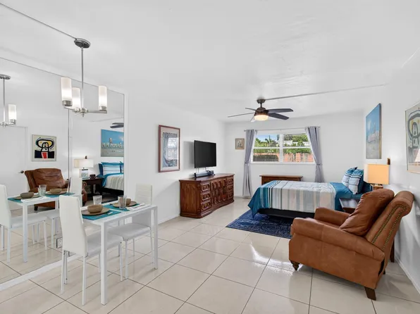550 SW 2nd Ave APT 125, Boca Raton, FL 33432